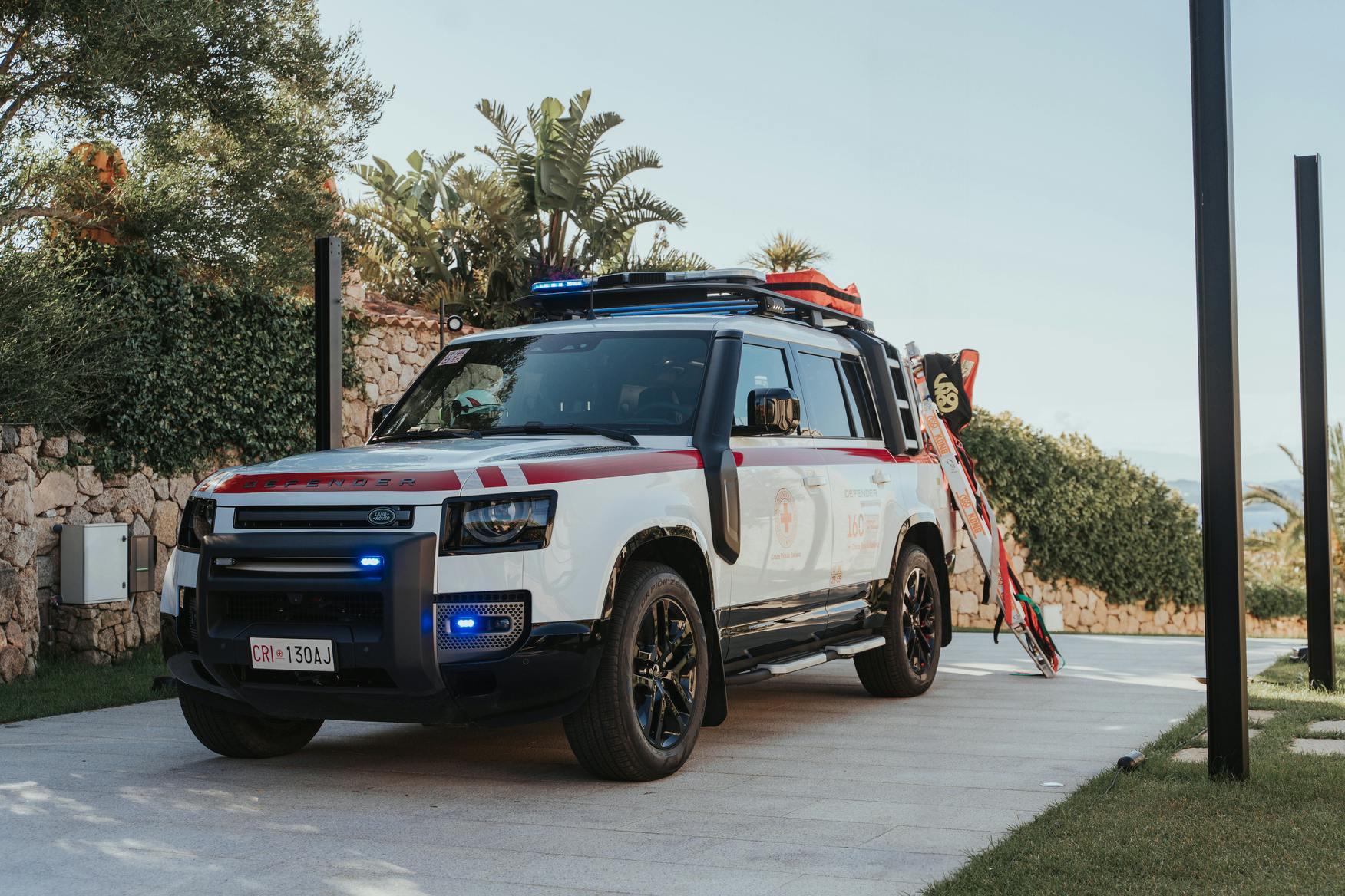 Defender is providing the Italian Red Cross with a specially equipped Defender 130 fitted with satellite communications equipment to build resilient communities, able to face environmental emergencies